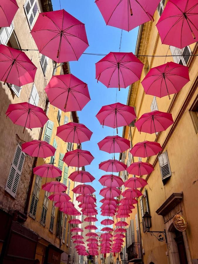 LA BULLE GRASSOISE - Appartement spacieux avec BALNEO WIFI et PARKING FREE Grasse Extérieur photo